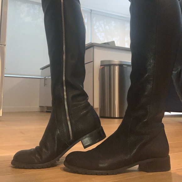 Michael Kors Boots - Picture 3 of 6